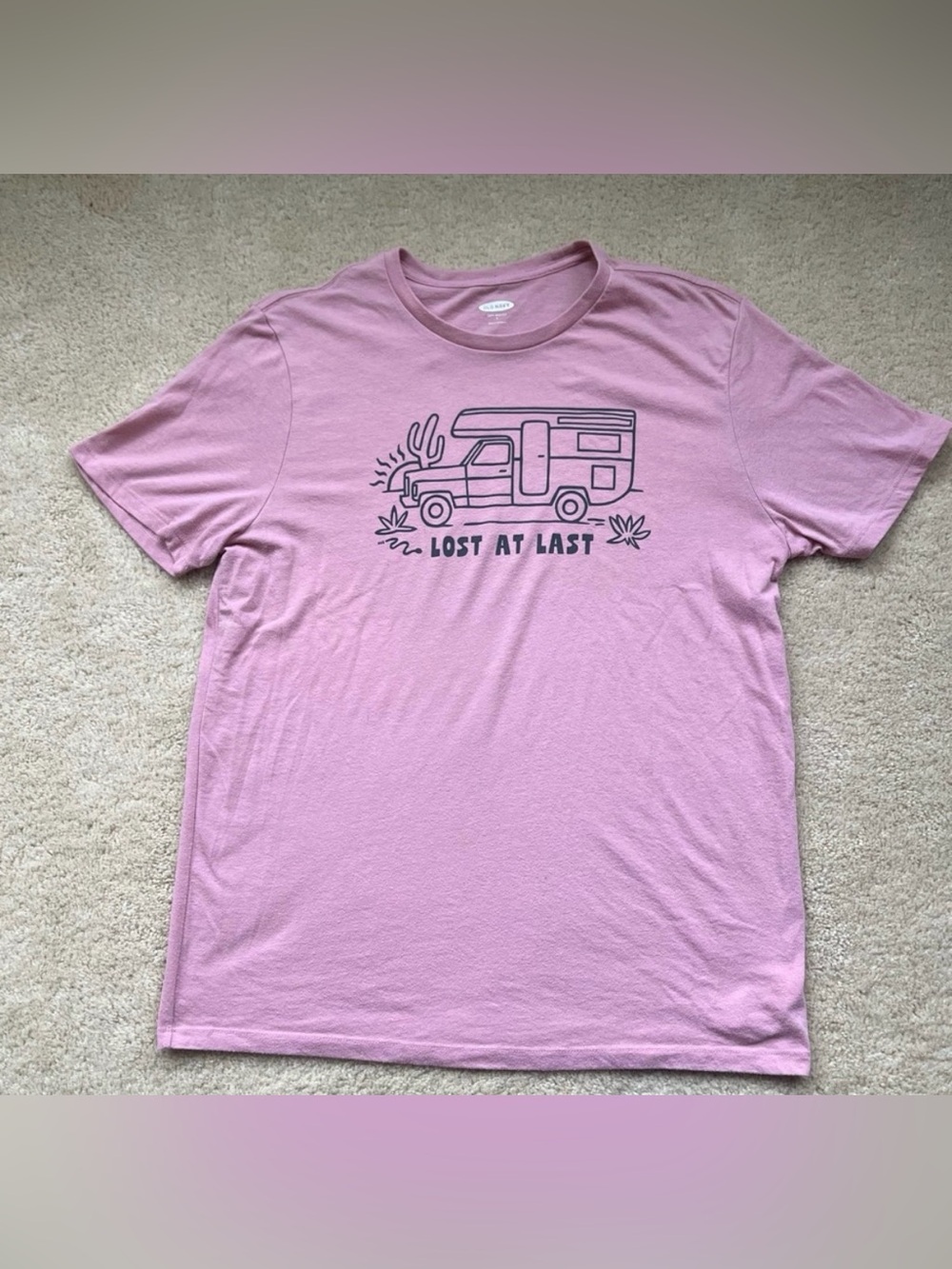 Old Navy Pink “Lost at Last” Camper Soft Washed T Shirt - Unisex Size L - GUC